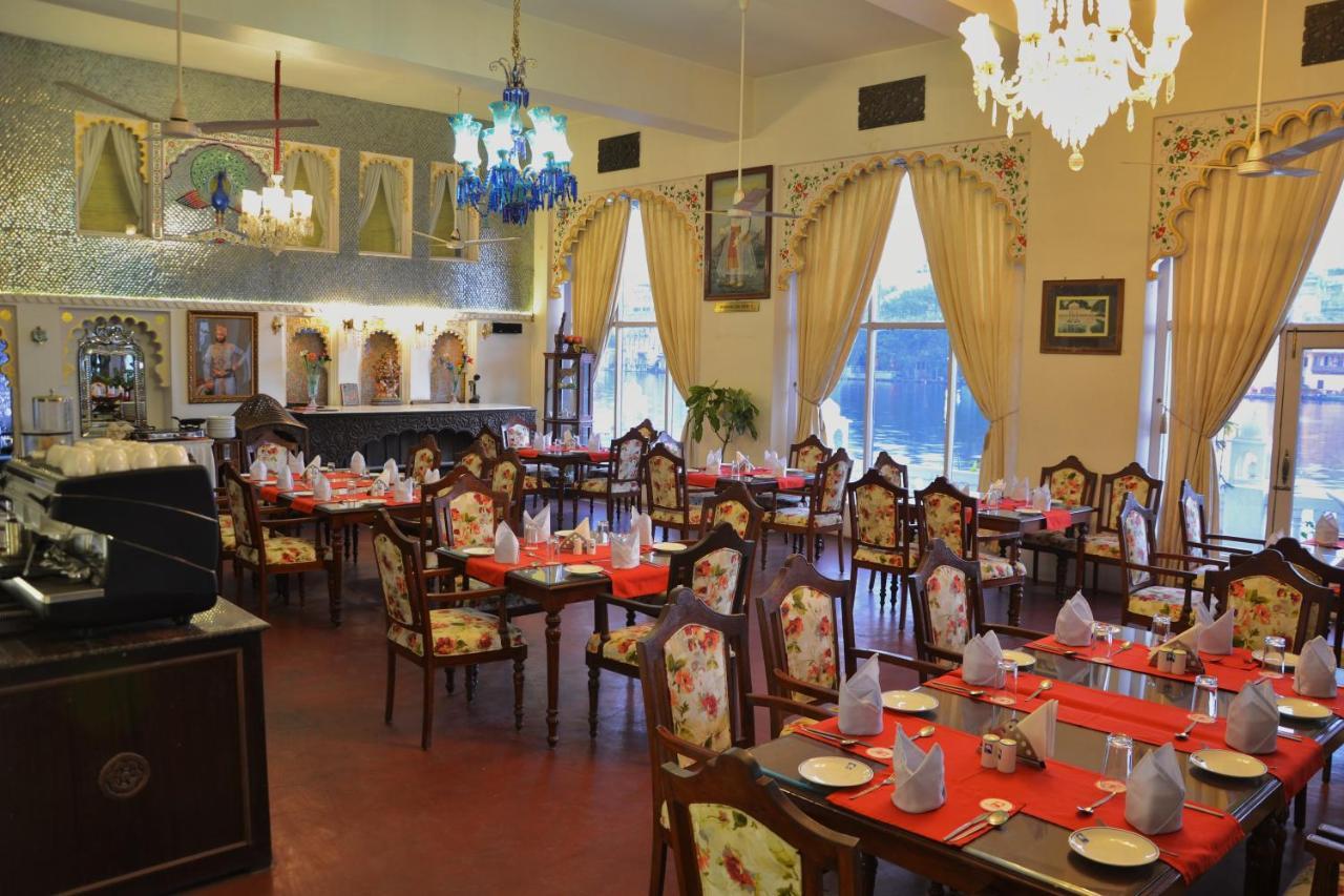 Lake Pichola Hotel Udaipur Kültér fotó
