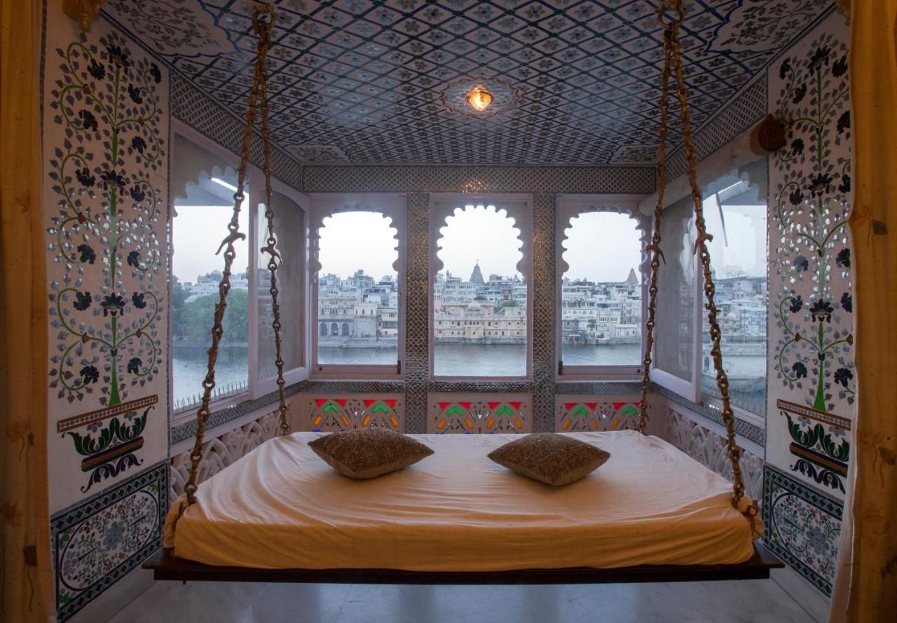 Lake Pichola Hotel Udaipur Kültér fotó