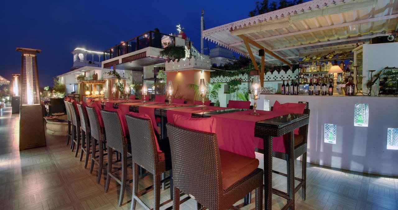 Lake Pichola Hotel Udaipur Kültér fotó