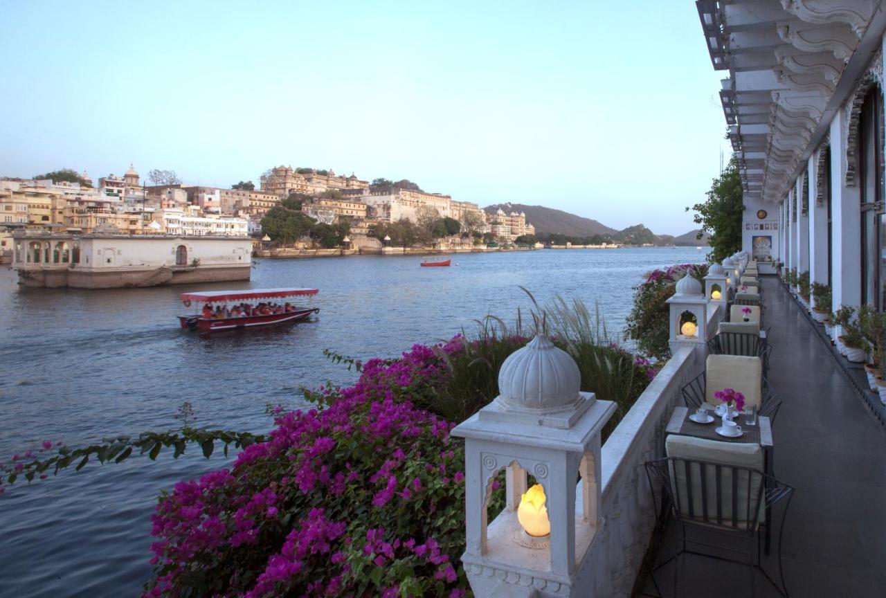 Lake Pichola Hotel Udaipur Kültér fotó